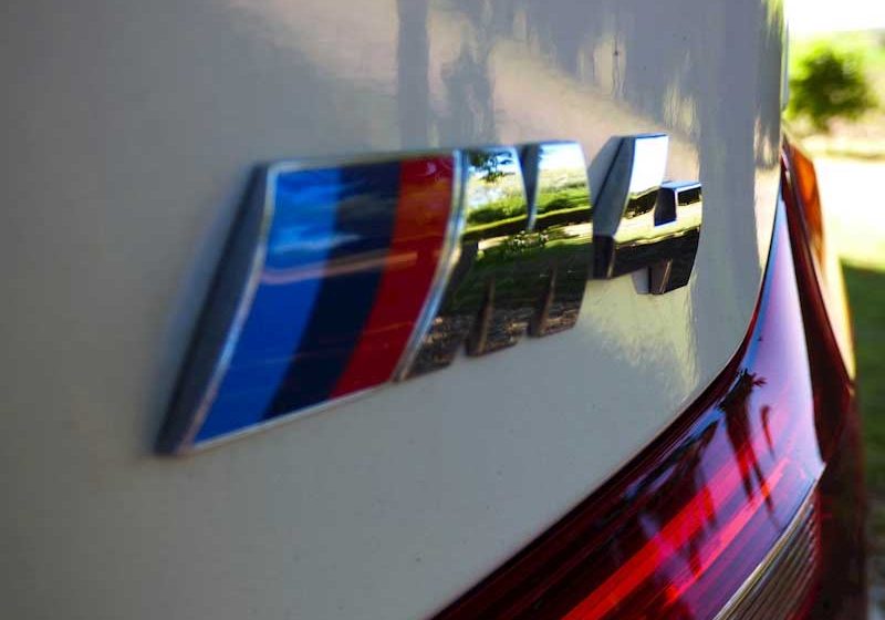 Dunedin Autos BMW M4 badge